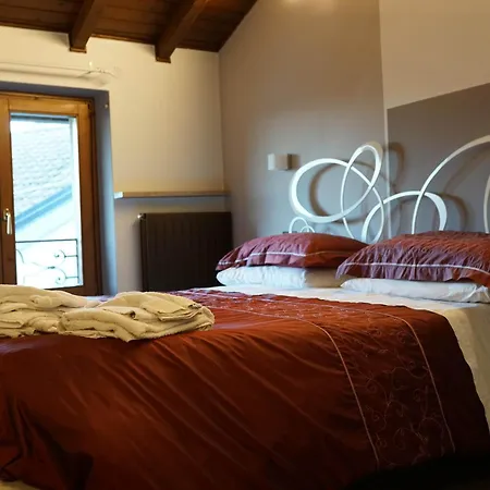 Portola La Vecchia Dimora Holiday home Roncola