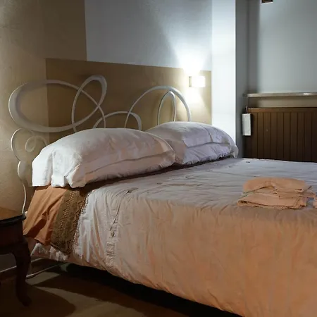 Portola La Vecchia Dimora Holiday home *